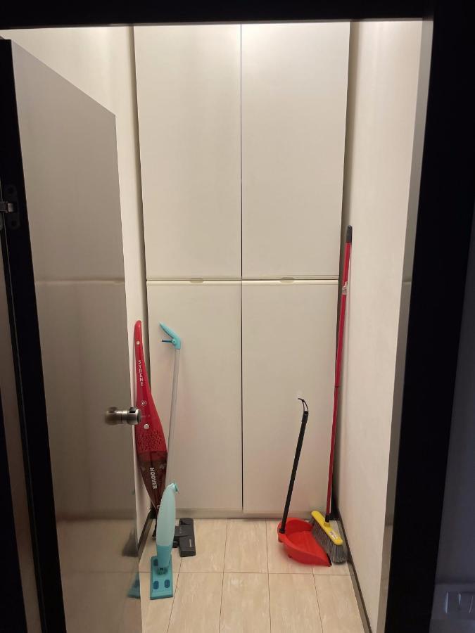 120 Mq Vicino A Banca Mediolanum E Ospedale Humanitas Apartment Basiglio Luaran gambar